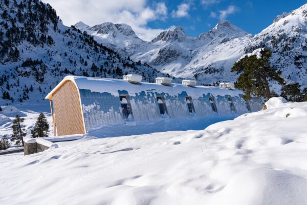 Esquí de Montaña: Valle de Marcadau y refugio Wallon desde Panticosa.